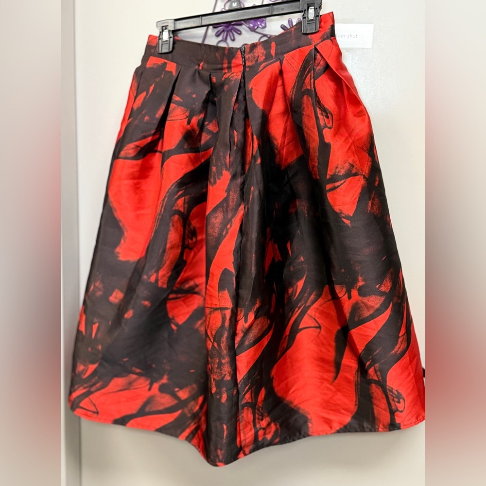 Full Red and Black Women's Skirt Sz‎ Med - Picture 14 of 14